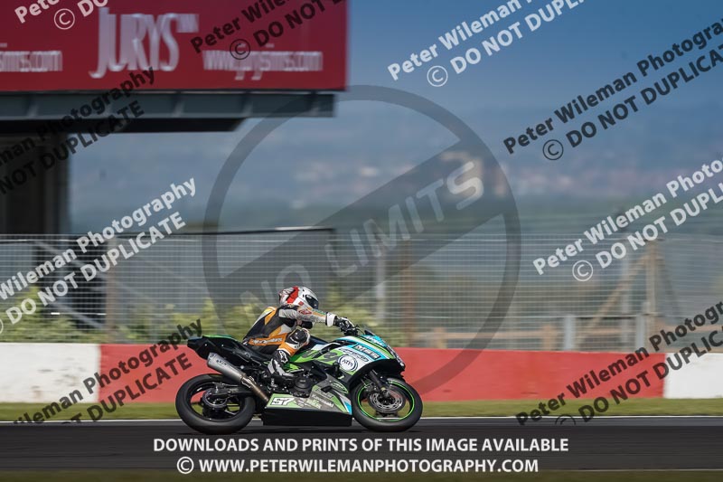 donington no limits trackday;donington park photographs;donington trackday photographs;no limits trackdays;peter wileman photography;trackday digital images;trackday photos